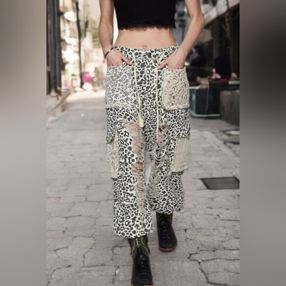 POL Leopard Print Joggers Pants Small Vintage Lace Crochet Patchwork Distressed - Picture 2 of 5